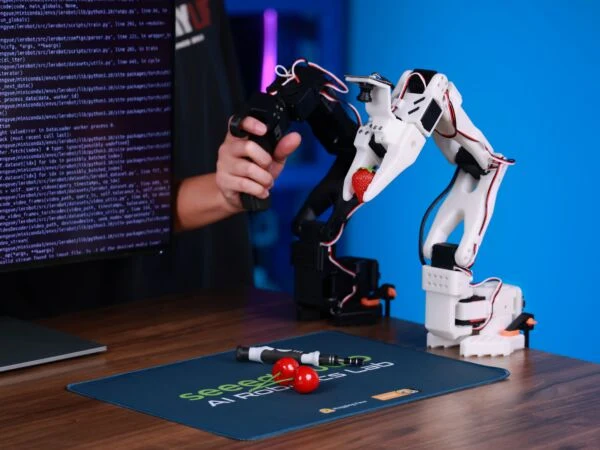 SO-ARM101 Pro